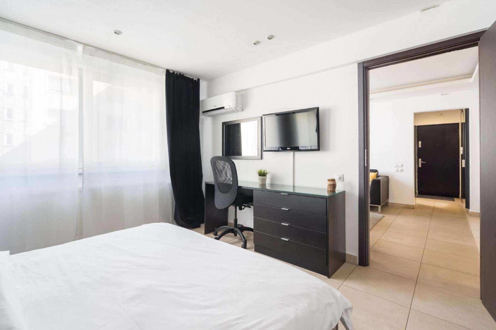 Shangri La Apartament