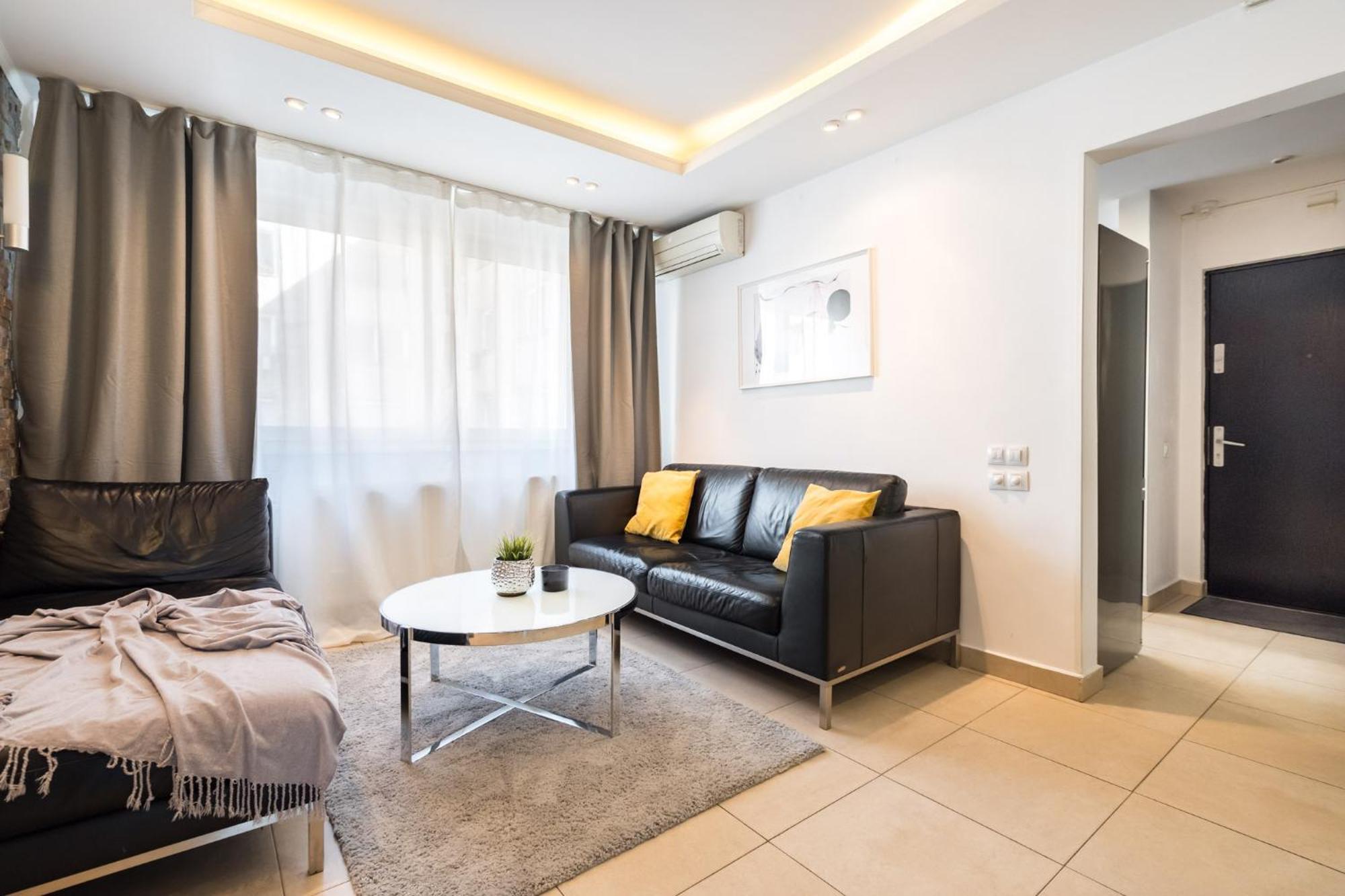 Shangri La Apartament *